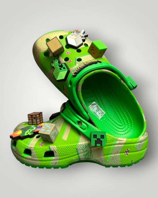Crocs Classic Kids Clog – Minecraft Edition